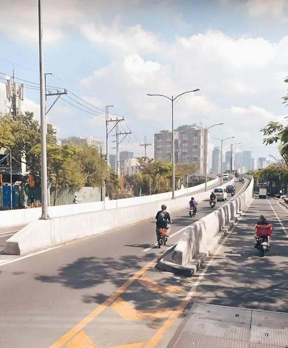 Home Away From Home: Vibrant & Urban Manila Haven Apartament